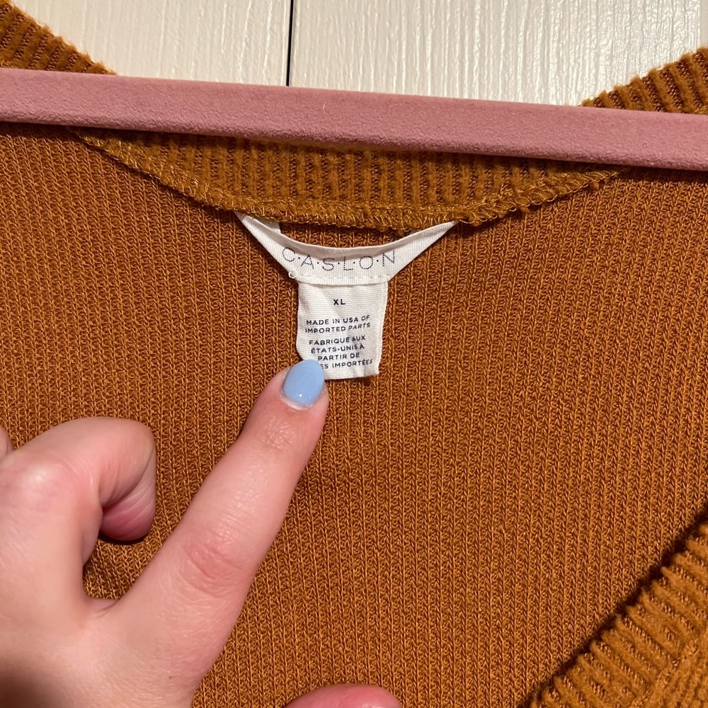 Caslon Longsleeve Sweater - Picture 3 of 4